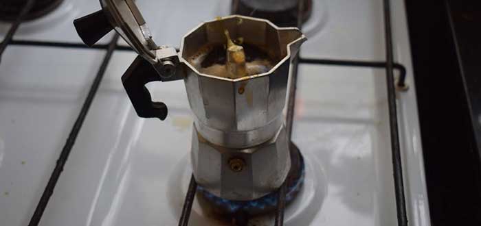 Cafetera eléctrica de 6 tazas MOKA – envios a cuba