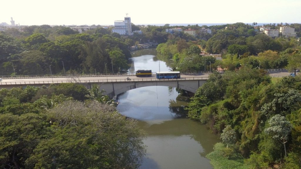 Puente Almendares La Habana