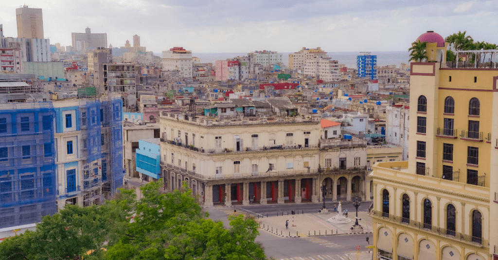 Cuba estudia ley para flexibilizar el derecho de propiedad