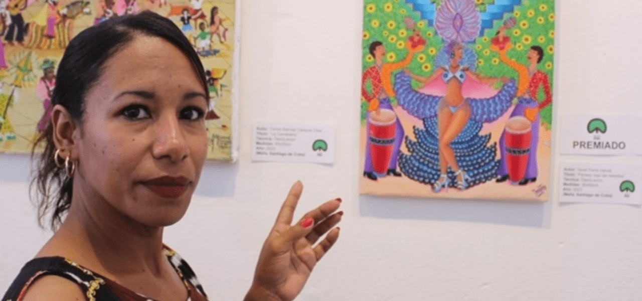 Pintora cubana Yanet Parra gana premio internacional en Europa