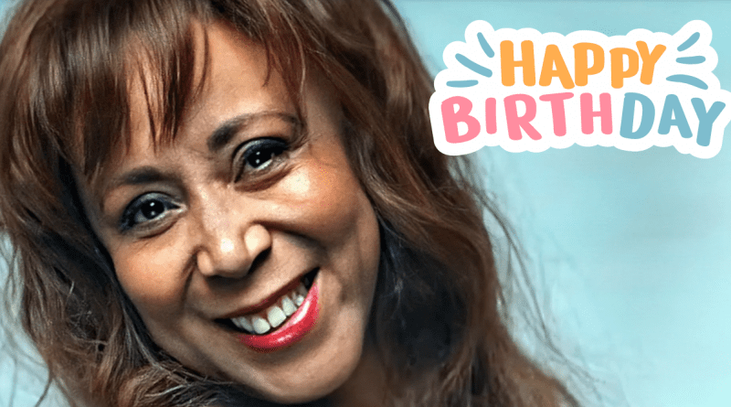 Irela Bravo celebrando su 71 cumpleaños.