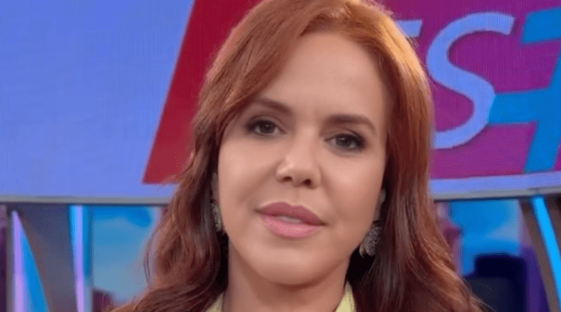 María Celeste Arrarás regresa a la televisión como anfitriona invitada en Desiguales TV de Univision.