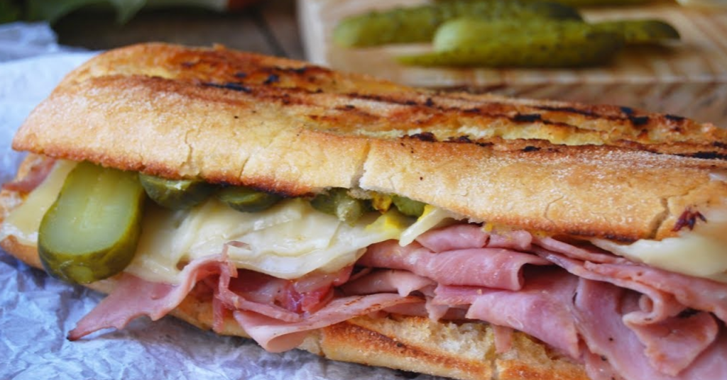 ¿Dónde encontrar los mejores sándwiches cubanos en Estados Unidos?