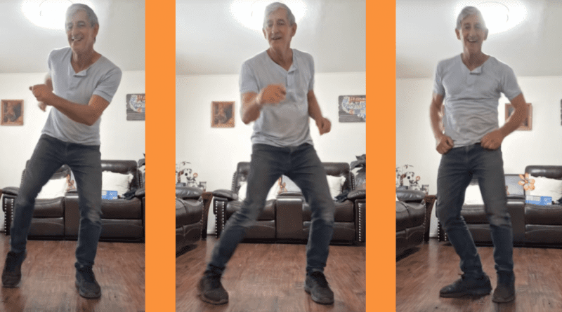 Hombre cubano de 61 años bailando con energía en TikTok.